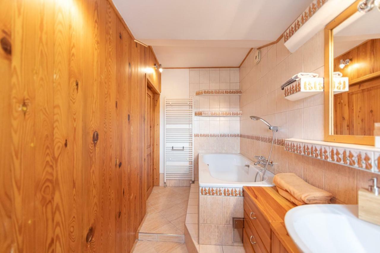 Apartmán Romanticke V Podkrovi Idealne Pre Pary Alebo Rodinku-self Check *
